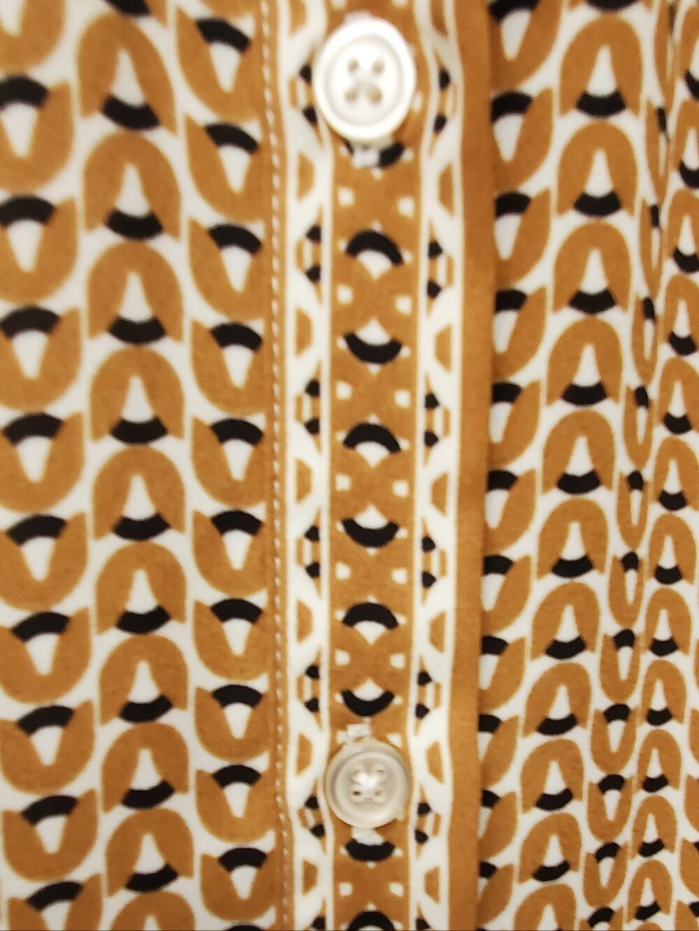 Max Studio London Mod Geometric Print Cap Cuff Sleeve Top Size Large - Picture 5 of 9